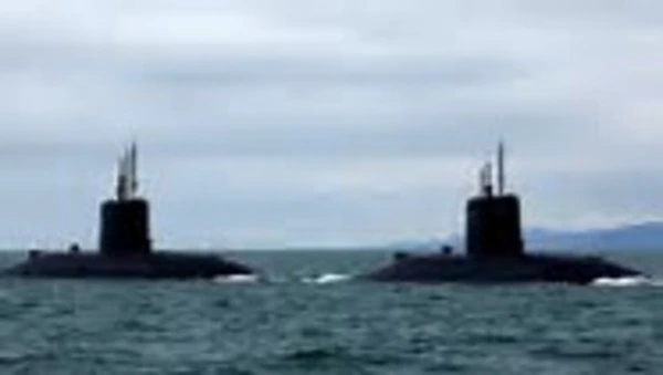 Trump déploie deux sous-marins nucléaires face à des commentaires « provocateurs » de Moscou