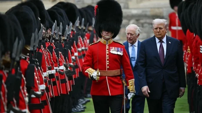 Accueil royal spectaculaire à Windsor pour Trump en visite d’Etat