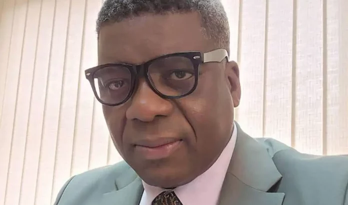 Cyrille Tollo : Le ministère et la Fecafoot travaillent en harmonie
