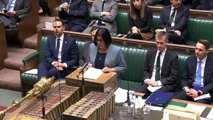Réforme du système d’asile britannique : enjeux, critiques et obligations internationales