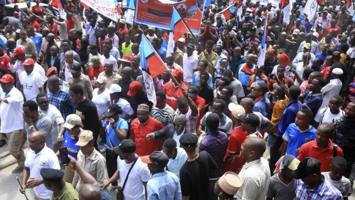 Violences électorales en Tanzanie: environ 700 tués selon l’opposition, le gouvernement dément