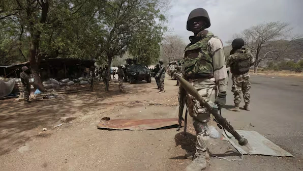 Réforme sécuritaire au Nigeria : un État fragilisé tente de reprendre la main face à la crise
