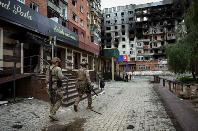 Pokrovsk sur le point de céder : une ville stratégique au cœur du conflit ukrainien