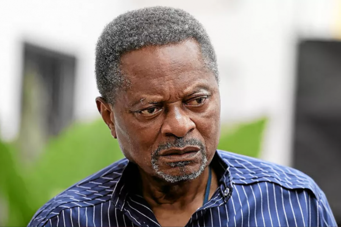 Obsèques Anicet Ekane: transfert de la dépouille à Douala