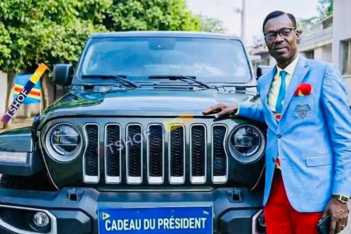 Can 2025 : Le supporter Michel « Lumumba » reçoit un véhicule