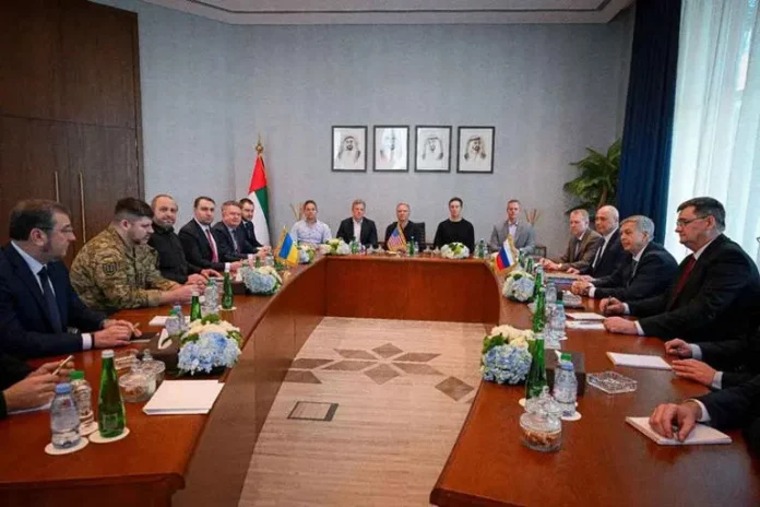 Reprise des discussions diplomatiques : Washington relance le dialogue entre Kiev et Moscou