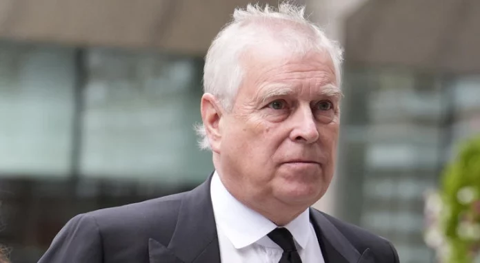 Déchéance dynastique : Andrew menacé d’exclusion de la succession