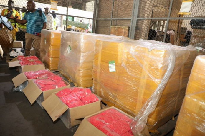Douala : saisie de 2,5 tonnes de drogue à l’aéroport