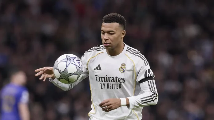 Mbappé prêt pour la Coupe du monde : « C’est derrière moi », le genou gauche ne fait plus souffrir