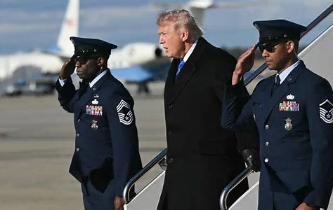 Trump menace les sites énergétiques iraniens : Kharg, centrales et pétrole dans le viseur