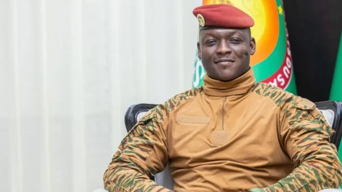 Le Burkina Faso suspend ses relations diplomatiques avec la France