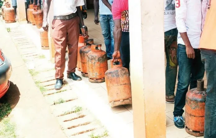 Cameroun : Pénurie du gaz Sctm et du pétrole lampant